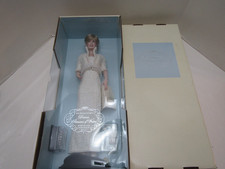 Franklin Mint Diana Princess of WALES Porcelain Doll NRFB WHITE BEADED Dress