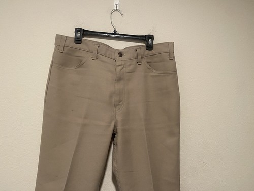 Vintage Levi's Pleated Beige Stretch Pants Black Tab Made USA Men's 38x31. - Picture 2 of 9