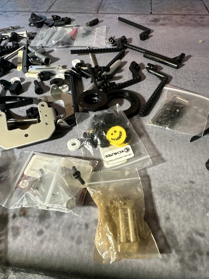 1/10 Rc Car Parts Traxxas Proline Tamiya Parts Lot Bumper Diff Shocks Axial Losi - Image 3 of 4