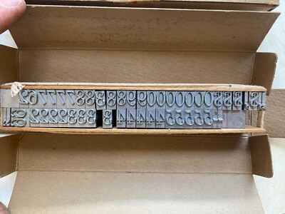 NOS Letterpress Metal Foundry Type, Baskerville Roman, 30pt, FIG (ATF)