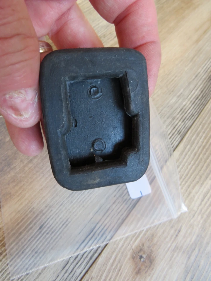 OEM para Royal Enfield Classic 350/500 almohadilla de goma-pedal de freno (144886/D) OM25 Foto 2 de 4