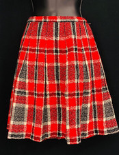 Vintage 1960s red black plaid mini skirt, pleated school girl Darlenette S