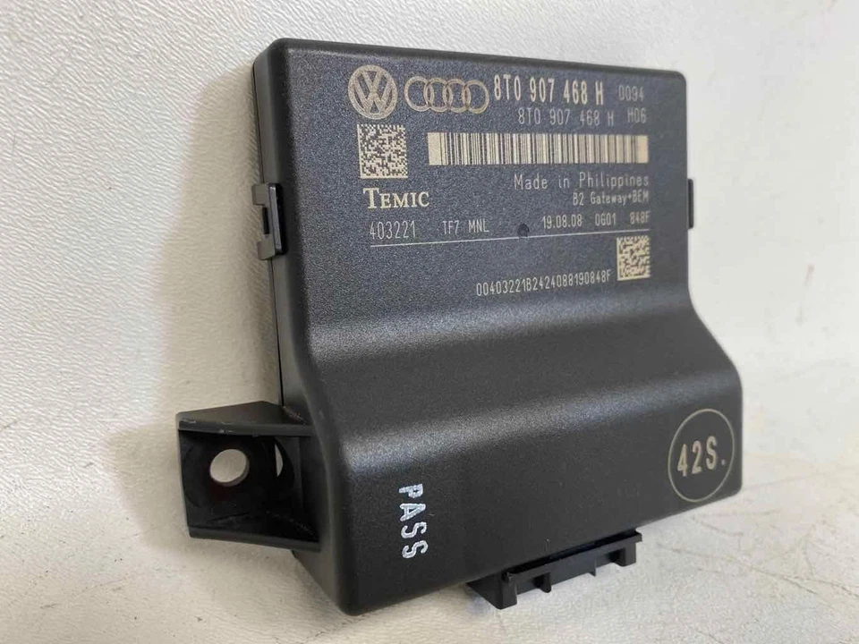 Módulo de control Gateway 8T0907468H compatible con AUDI A4 QUATTRO 2009 2010 2011 2012 Foto 2 de 4