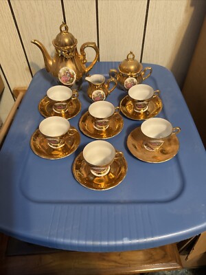 VINTAGE BAVARIA GERMANY GOLD FRAGONARD DEMITASSE COFFEE/TEA SET 9 PIECES