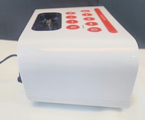 iHome Disney Mickey Mouse Dual - Alarm Clock Speaker System collectors edition. - Picture 6 of 7