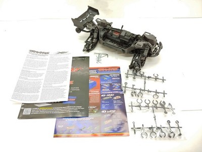 NEW: Traxxas MINI XRT VXL 108076-1 Monster Truck Roller Complete Slider Chassis