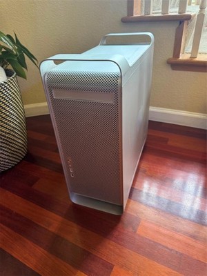 Apple PowerMac G5 Mid 2004 Dual 2GHz 1GB Ram 10.5.8 Mac OS with ADC/DVI Card