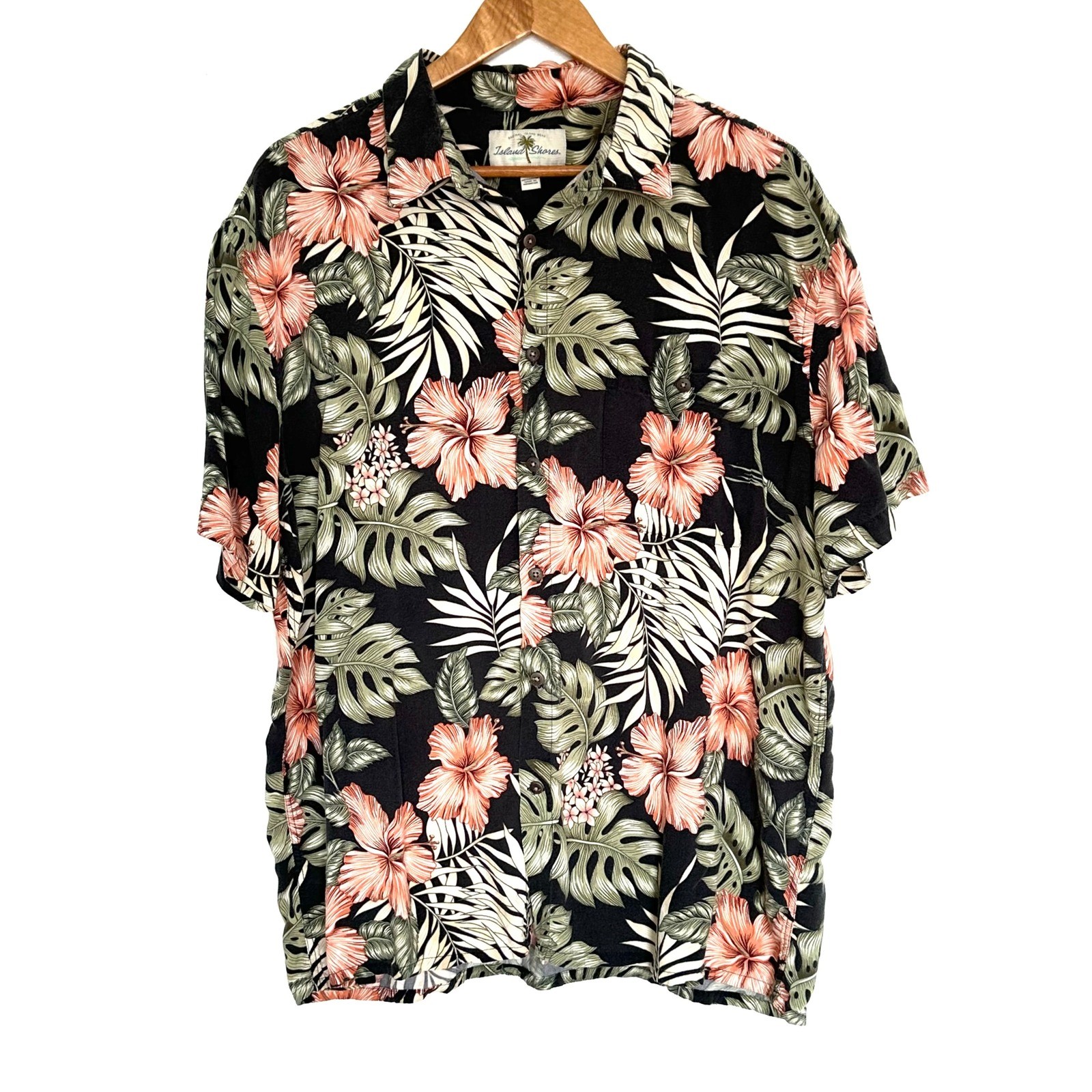 Island Shores Shirt Men's XL Black Hawaiian Floral Rayon Short Sleeve Button Up