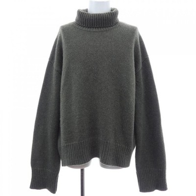 Authentic Givenchy BM90PE4YFT Knit #230-000-706-9023