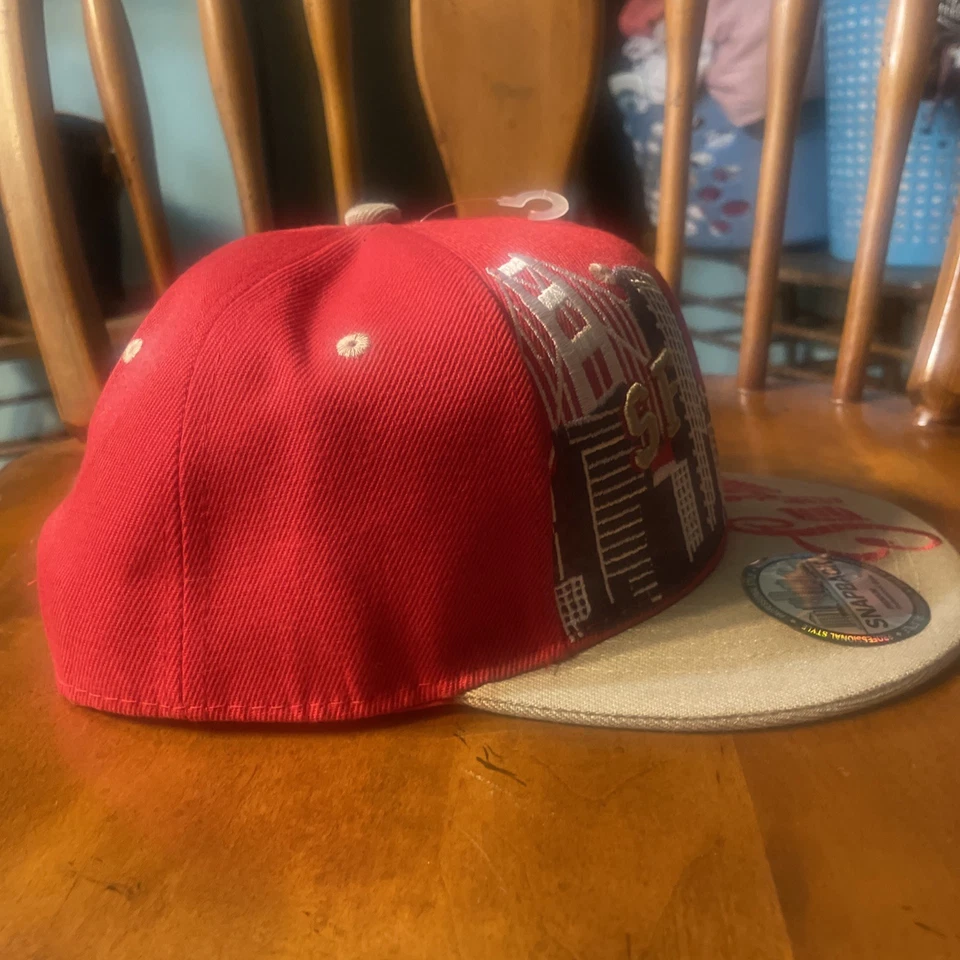 San Francisco 49ers Snap Back con etiquetas Foto 4 de 4