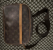 Louis Vuitton Monogram canvas reporter PM Cro...