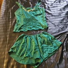 Victoria Secret Emerald Green 100 Silk Embroidered Sleepwear Set Size M Vtg