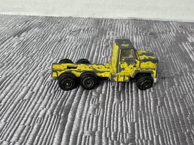 Vintage Yat Ming Ford Yellow Diecast Toy Tractor Semi Truck Hong Kong Loose