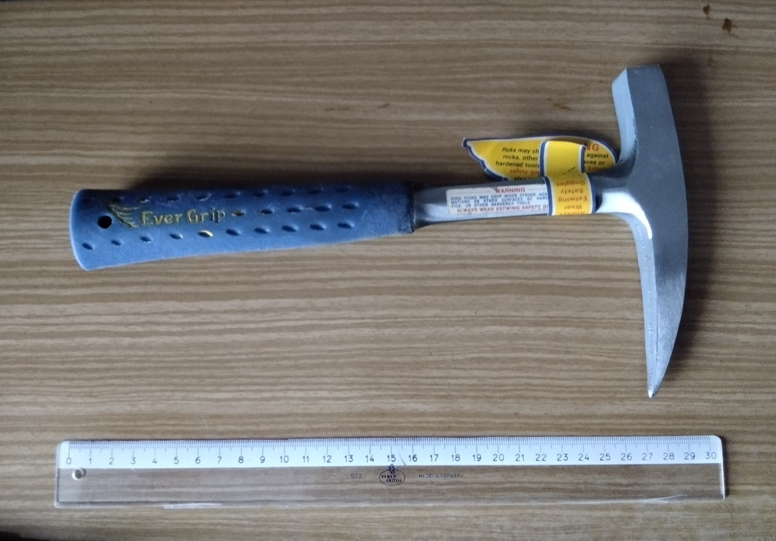 Estwing Steinhammer Rock Pick  Estwing