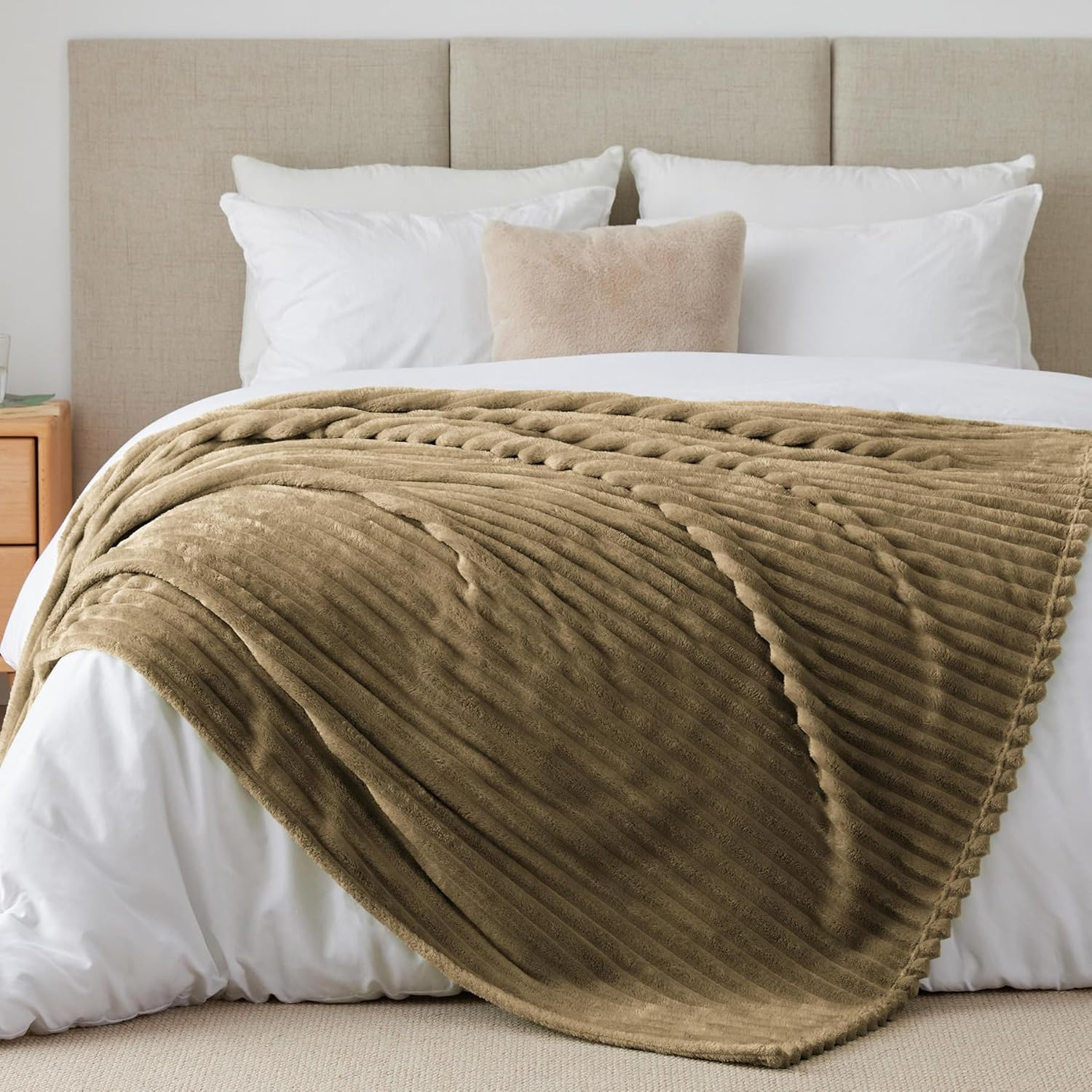 Couverture hiver lit 2 personnes en polaire marron 230x270