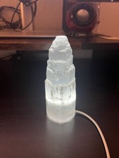 Natural Selenite Tower Healing Crystal Energy Lamp - LED and on/off switch incl.