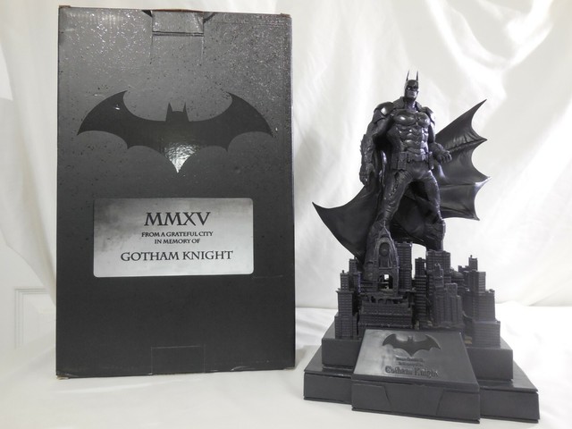 batman arkham knight life size statue