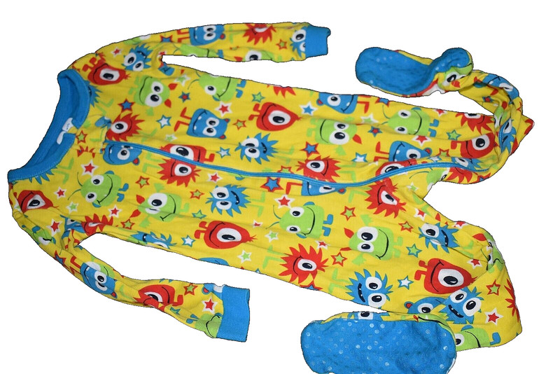 E3 LN 18-24M The Children's Place Yellow MONSTERS ALIENS Footed Sleeper Pajamas