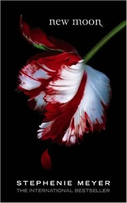New Moon: Volume 2 (Twilight Saga) - Stephenie Meyer