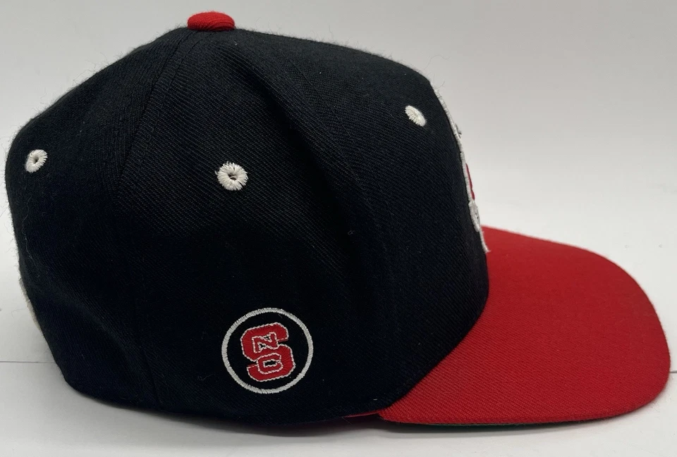 NC State Wolfpack Snapback Hat Cap Fitted 6 7/8 Embroidered Mascot Red Black - Image 3 of 4