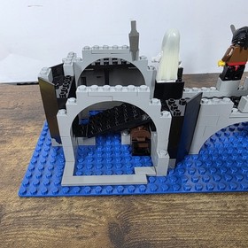 Vintage LEGO Wolfpack Tower 6075 Castle w/ Manual - Incomplete