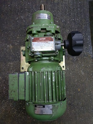 Lenze 1/2HP 3Ph Electric Motor with Variable Speed Drive 55-260 RPM