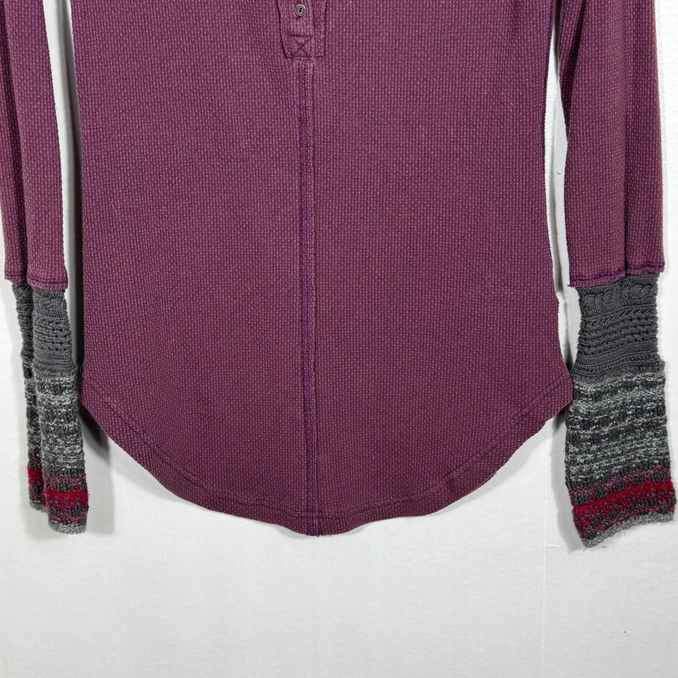 Free People Púrpura Esquí Lodge Novato Térmico Henley Top Puños Crochet Talla M Boho Foto 2 de 4