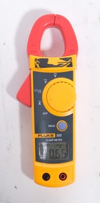 Fluke 322 True RMS Clamp Meter Multimeter