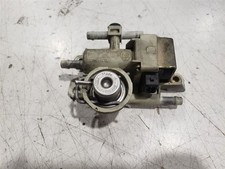 1997 BMW 318i E36 Sedan - Fuel Pressure Regul...