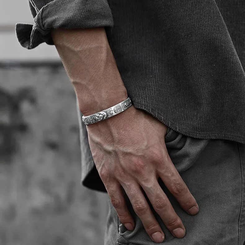 Twisted Silver Cuff Bracelet | Classy Men Collection