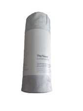 Lululemon  The Towel" Hail grey Microfiber Spin Yoga Gym 26  x 71  
