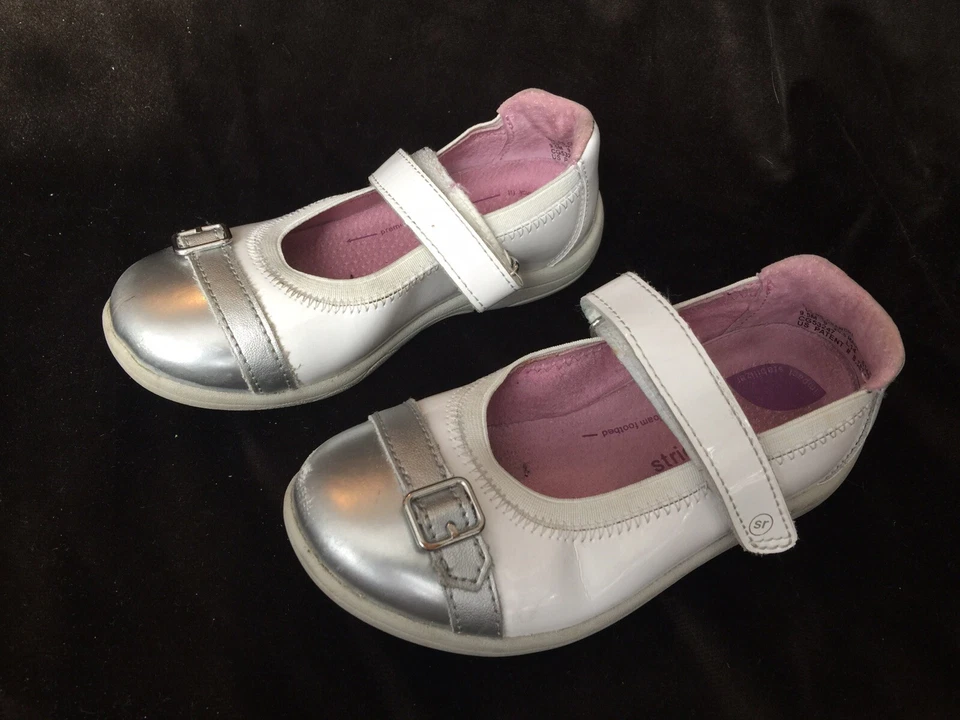 Stride Rite 9.5 M Chandra White Silver Cap Toe Patent Leather Mary Jane Dress - Image 3 of 4