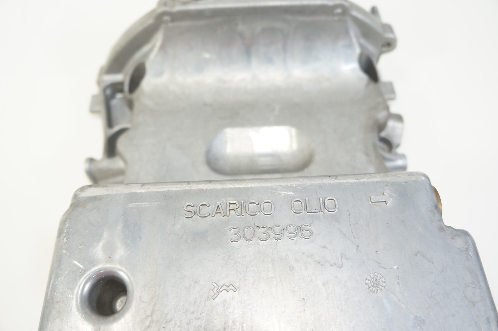 2014-2019 maserati ghibli m157 3.0 v6 engine motor lower bottom oil pan sump oem