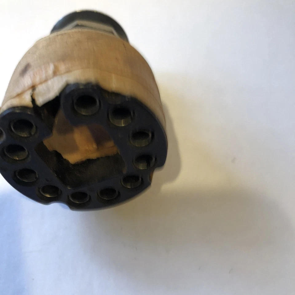 PORSCHE 356 356B 356C IGNITION SWITCH K154 WITH ESCUTCHEON & LOCK WASHER 1961-65 - Image 2 of 4