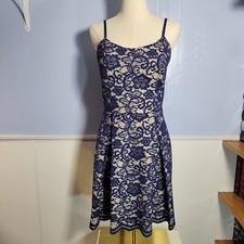 Windsor Size 9 Dark Blue Floral Lace Overlay Criss Cross Corset Back Tie Dress
