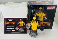 WOLVERINE YELLOW COSTUME MINI BUST DIAMOND SELECT SDCC EXCLUSIVE 484/ 500  MIB