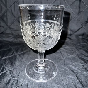 Vintage Early American Pattern Glass - Arched Flutes with Diamonds Goblet