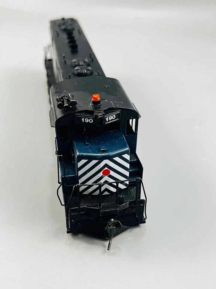 Hallmark Models Brass HO Scale Montana Rail Link Diesel Locomotive #190 READ - Image 4 of 4