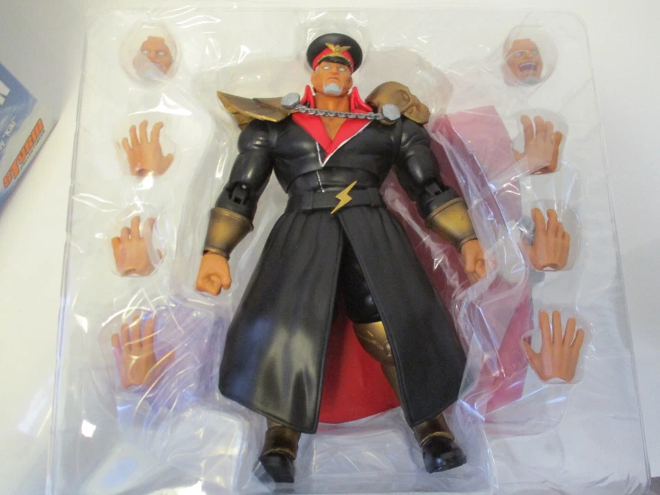 Storm Collectibles STREET FIGHTER V - M. BISONTE - EDICIÓN ARCADE - Completo con caja Foto 4 de 4