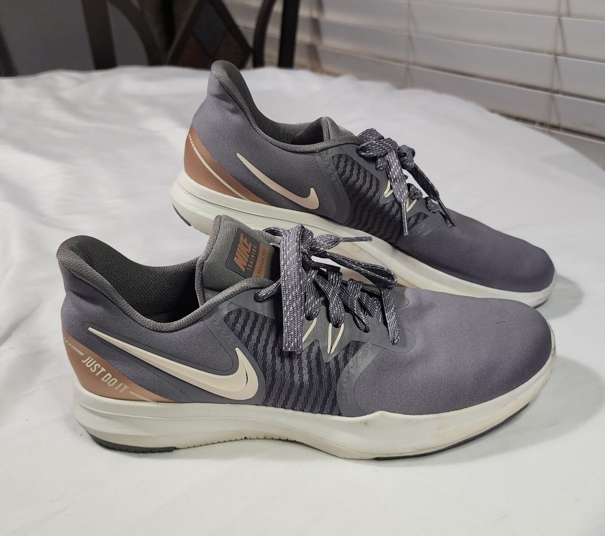 NIKE Women's In-Season TR Premium Training Sneakers Size Grey