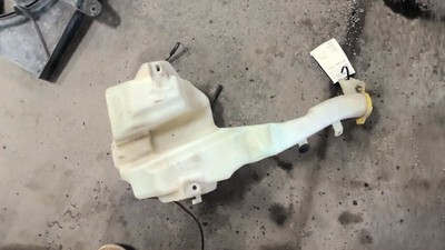 Wash Reservoir Fits 05-06 GRAND CHEROKEE 736354