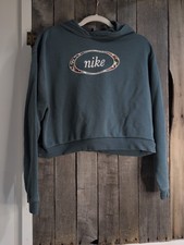 Nike Women's Medium Tie Dye Cropped Hoodie Sweatshirt 19" Shoulder To Bottom