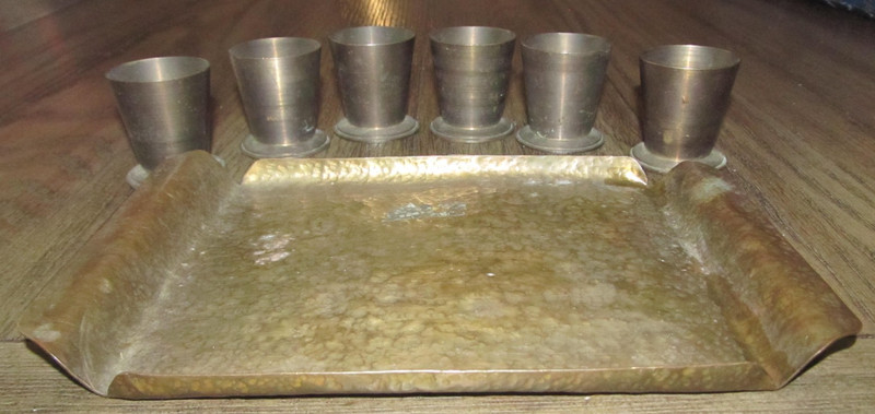Vintage Brass Shot Glass Set w/Tray 6 Shots Rippled Tray Metal Bar Barware