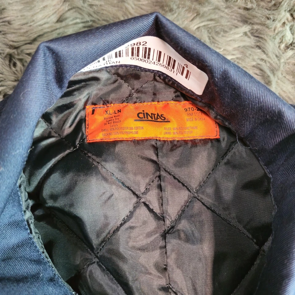 XL Work Jacket Uniform Cintas Unifirst Red Kap Insulated Lined Panel Coat - Image 4 of 4