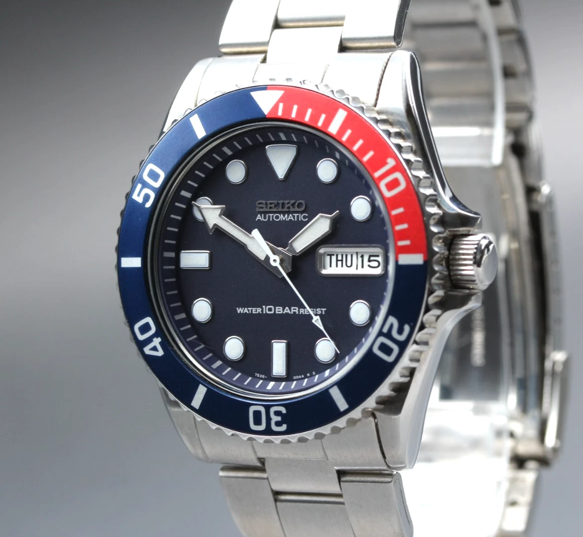 Seiko Diver Mechanical (Automatic) Wristwatches with 21 Jewels for