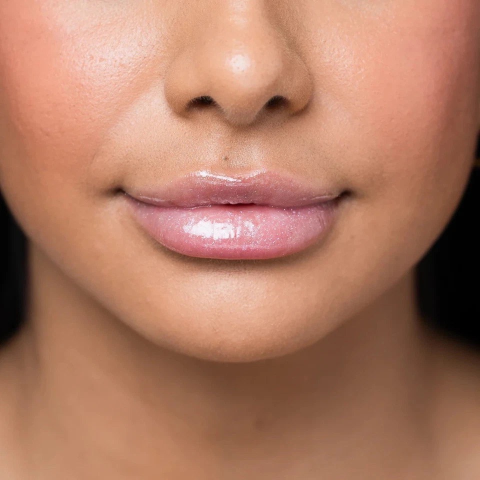 Red Aspen Lip Gloss Lip Gloss Lip Lotus New In Box  - Image 2 of 4