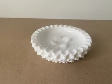 Fenton White Milk Glass Hobnail Pipe Ashtray Dogwood Flower Center 