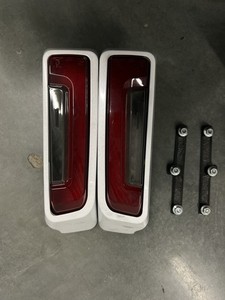 OEM 2024 Harley Davidson Touring Tail Lights White Onyx Perl