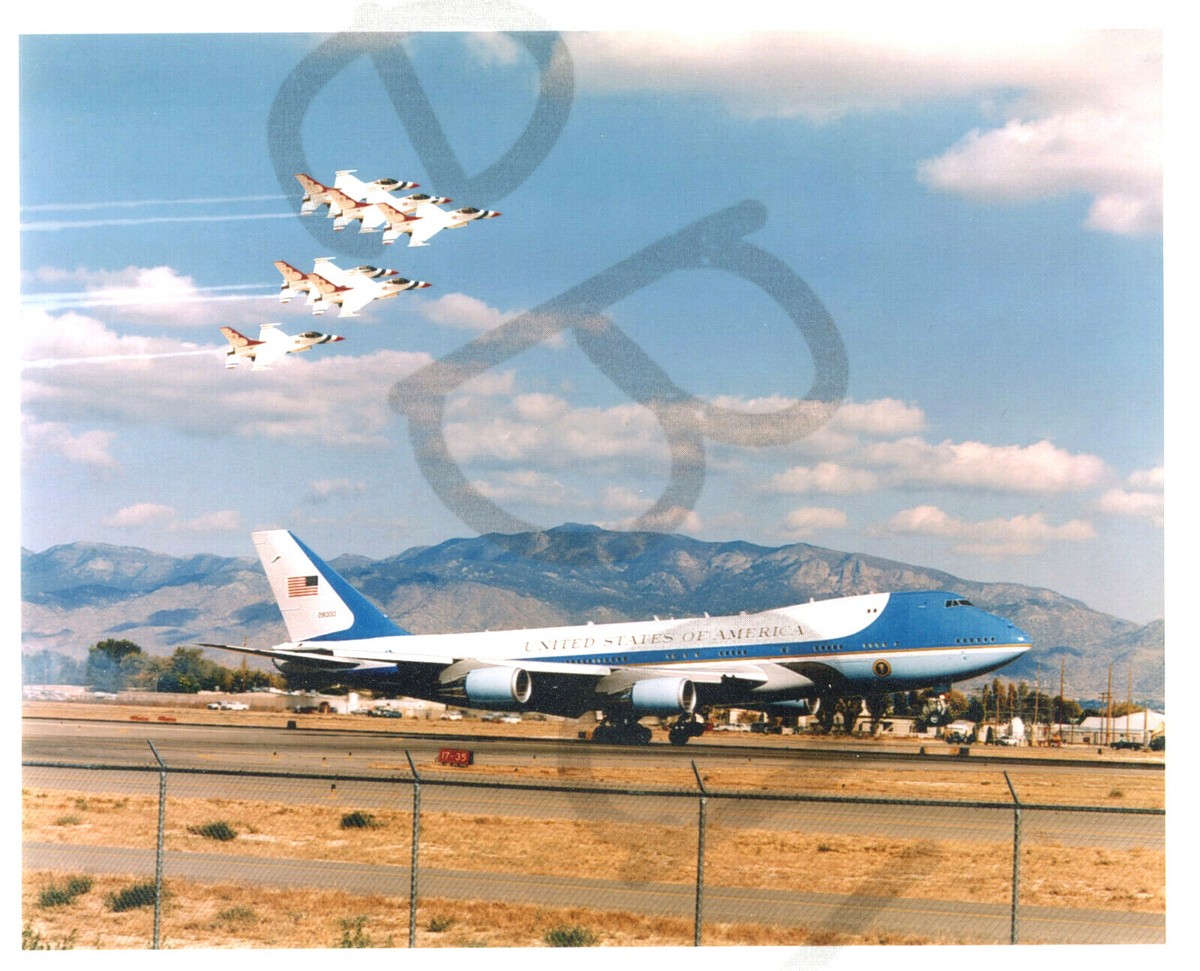1993 Presidential Plane Kirtland AFB Six F-16's Escort Clinton