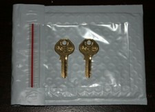 102R76-104R90 2 chiavi di